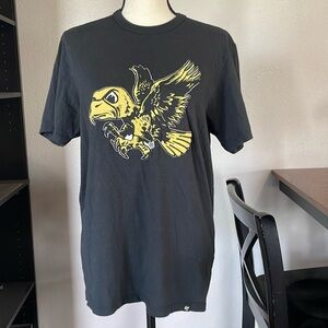 University of Iowa Starter Set Women’s short sleeve T, ls Tee, Cropped Hoodie